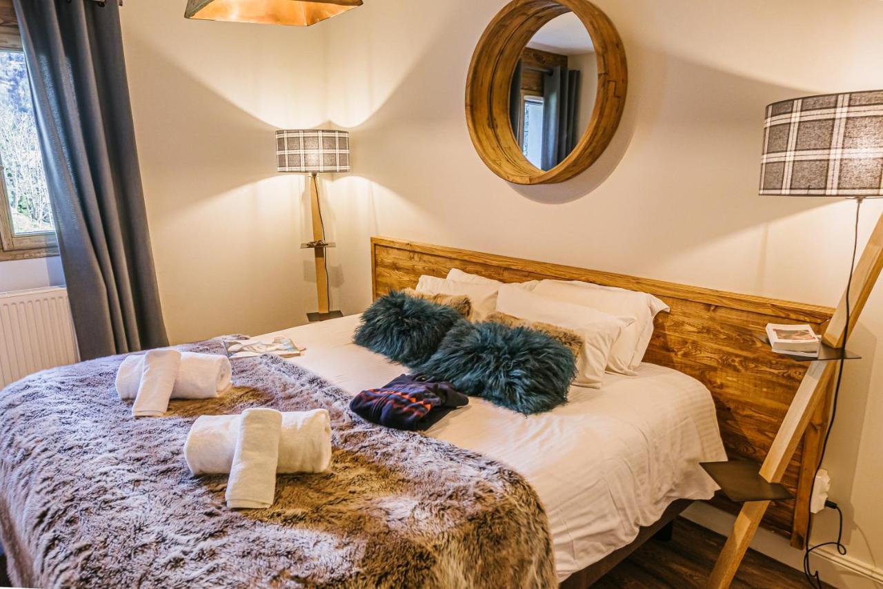 Chalet La Perle De L'Oisans - Appartements D'Exception วูจานีย์ ภายนอก รูปภาพ