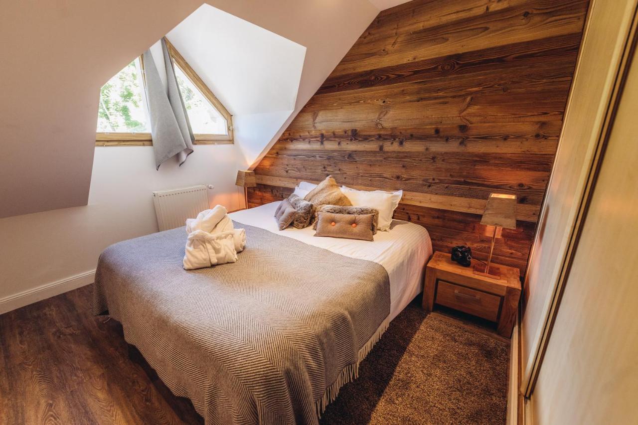 Chalet La Perle De L'Oisans - Appartements D'Exception วูจานีย์ ภายนอก รูปภาพ