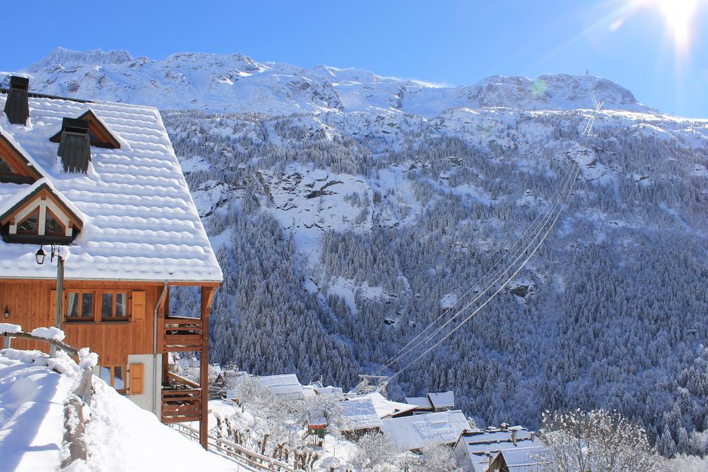 Chalet La Perle De L'Oisans - Appartements D'Exception วูจานีย์ ภายนอก รูปภาพ